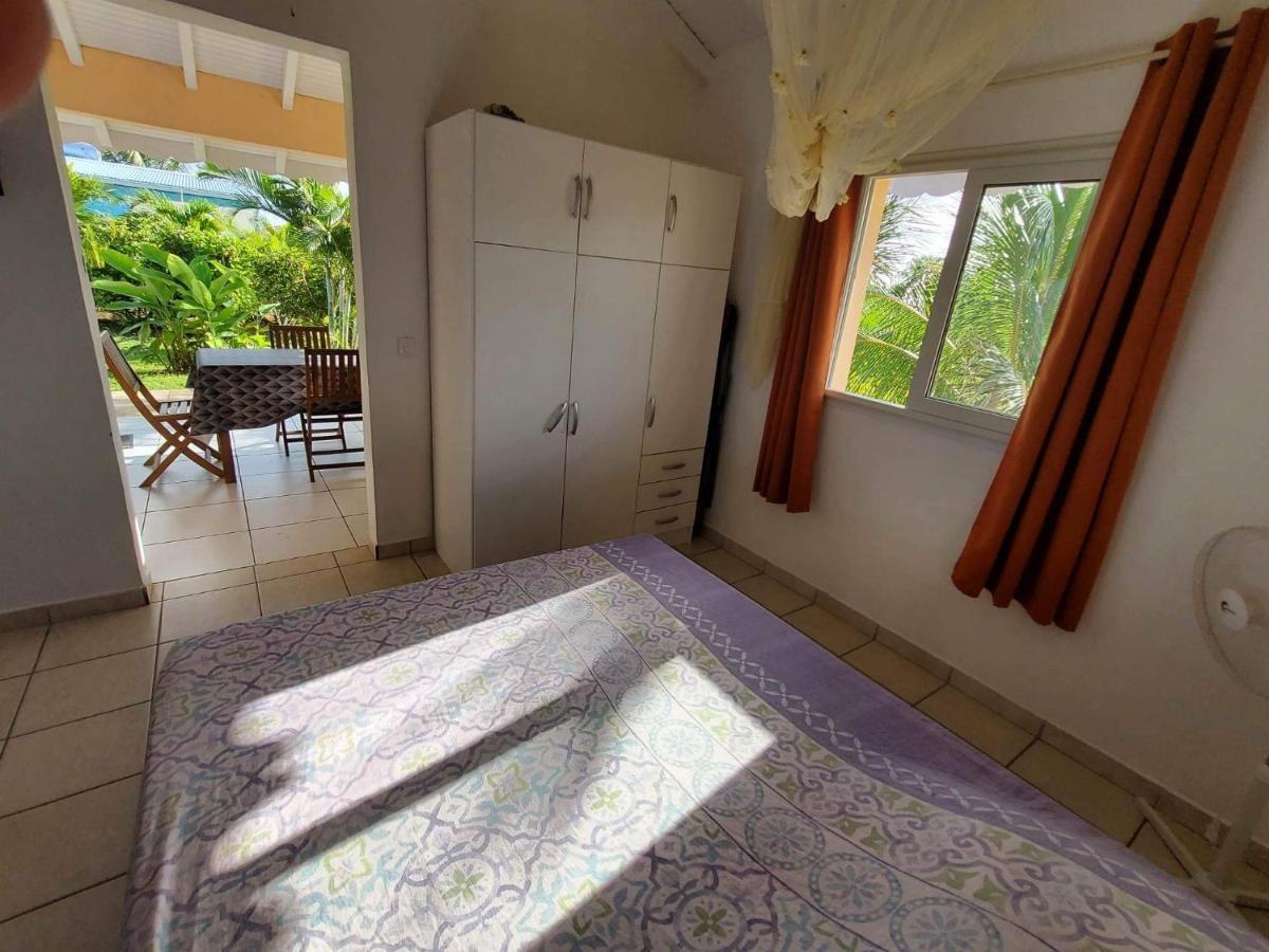 Bel Appartement T2 Avec Vue Sur Palmier Et Mer Sainte-Rose Eksteriør bilde